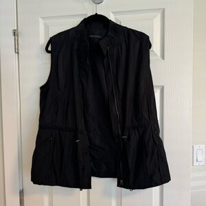 Elie Tahari Cinched waist floral vest